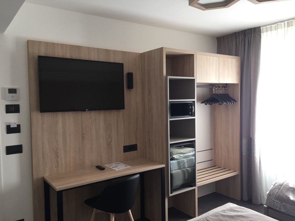 Tourist Hotel Бресаноне Екстериор снимка