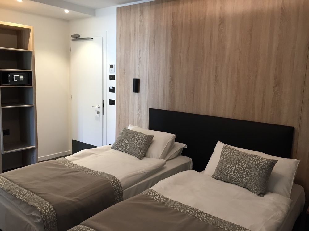 Tourist Hotel Бресаноне Екстериор снимка